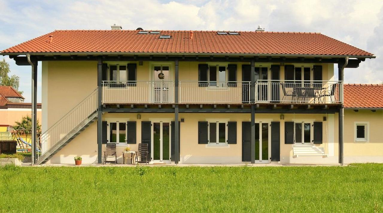 Nirschl Country house *